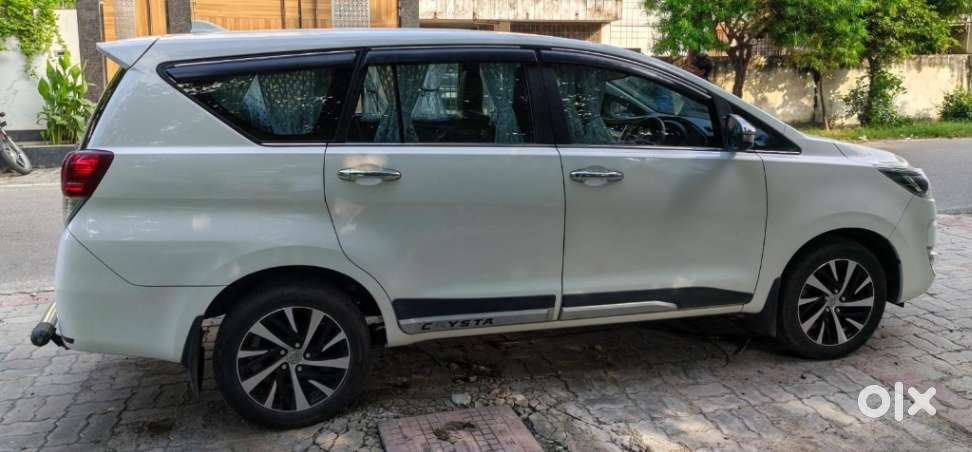 Toyota Innova Crysta 2.4 Z 7 Str, 2023
