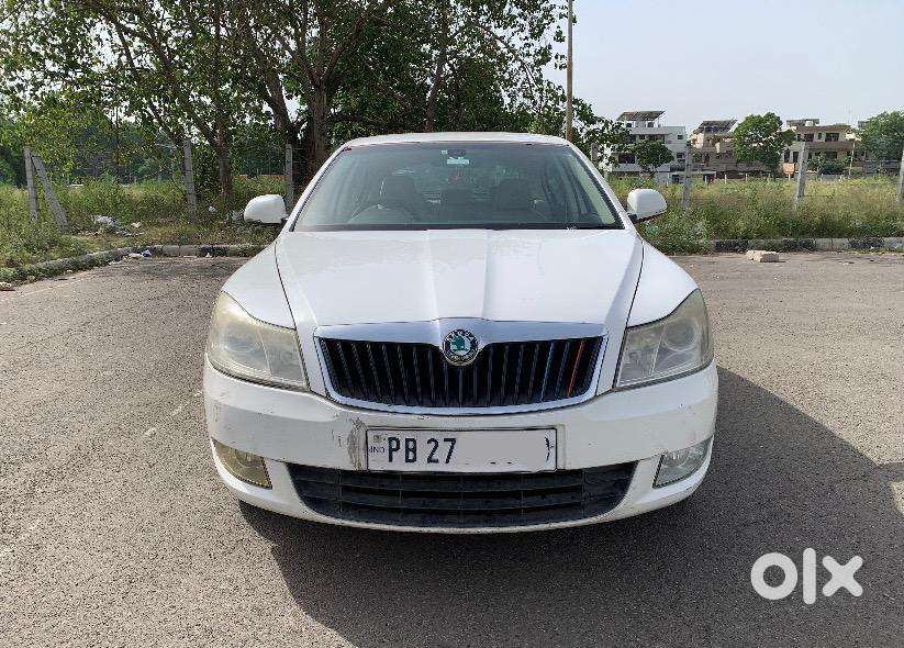 Skoda Laura 2011