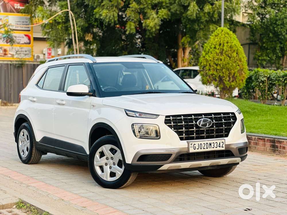 Hyundai Venue S Mt 1.2 Kappa, 2022, Cng & Hybrids
