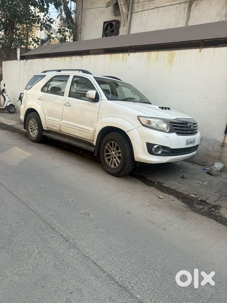 Toyota Fortuner 4x4 Mt 2013