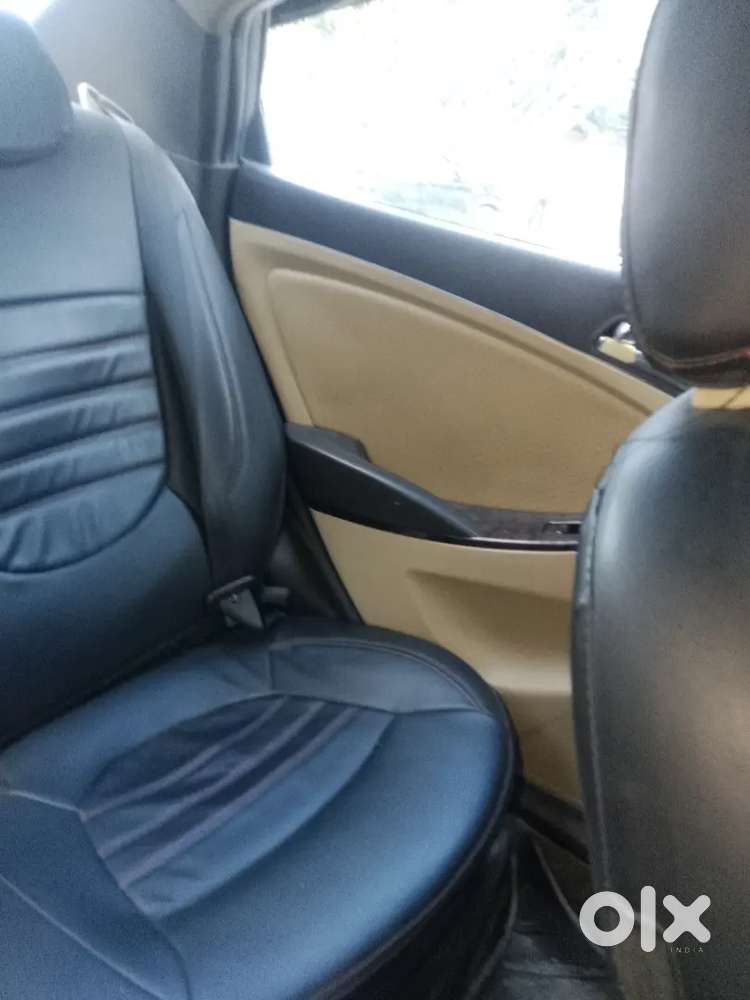 Hyundai Verna Diesel Fluidic Sx 2011