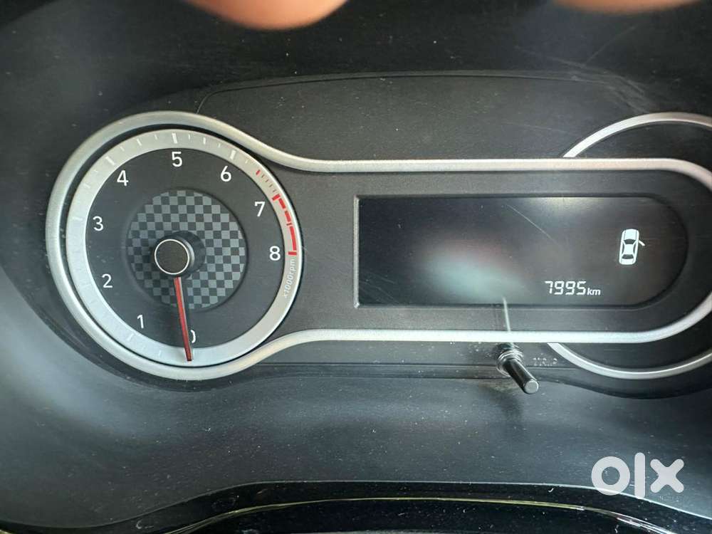 Hyundai Grand I10 Nios Amt Sportz, 2022, Petrol