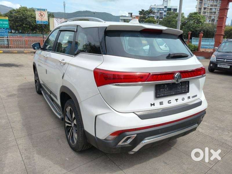 Mg Hector Plus Sharp Pro 1.5 Turbo Petrol Cvt 7 Str, 2023, Petrol