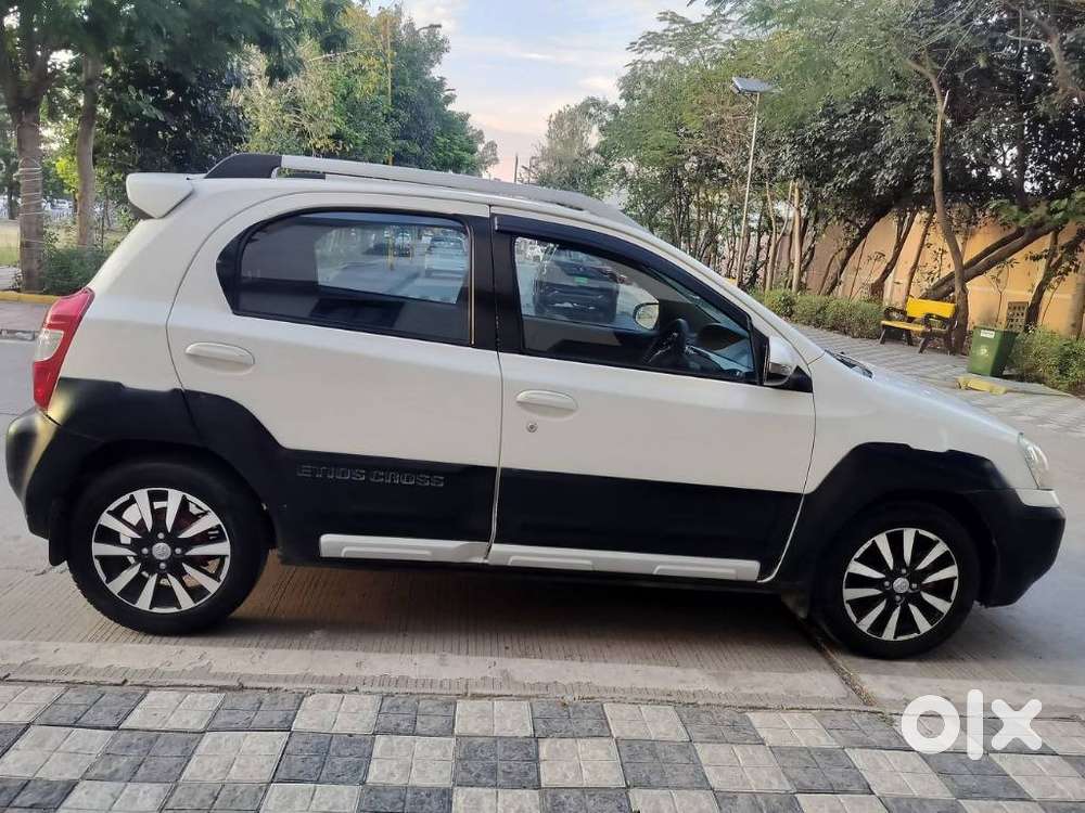 Toyota Etios Cross 1.4l Gd, 2015, Diesel