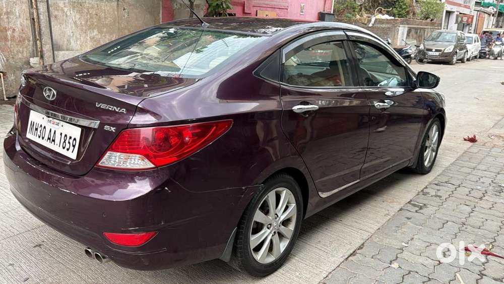 Hyundai Verna 1.6 Petrol Manual 2011