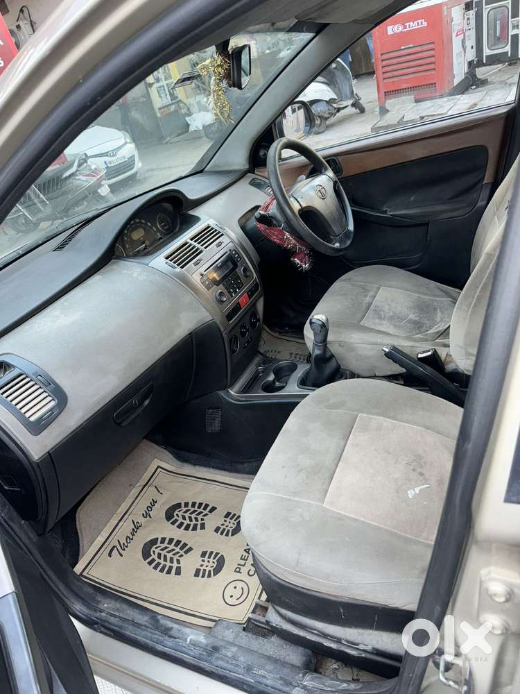 Tata Indica Vista 2008-2013 Aura 1.2 Safire (abs), 2012, Petrol