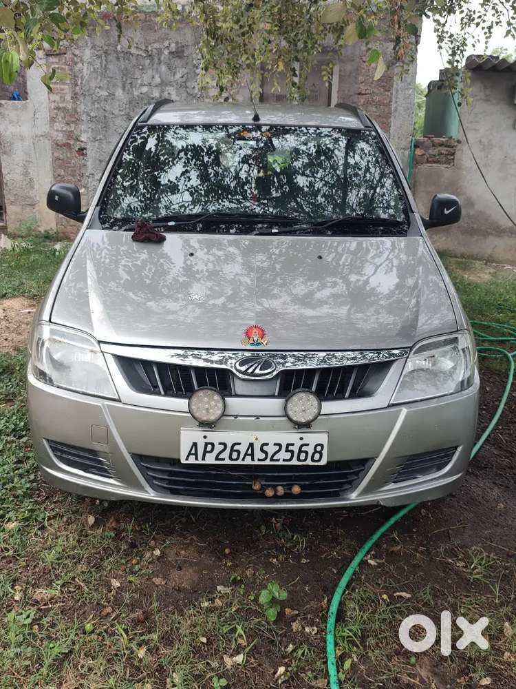 Mahindra Verito 1.5 D2 2012