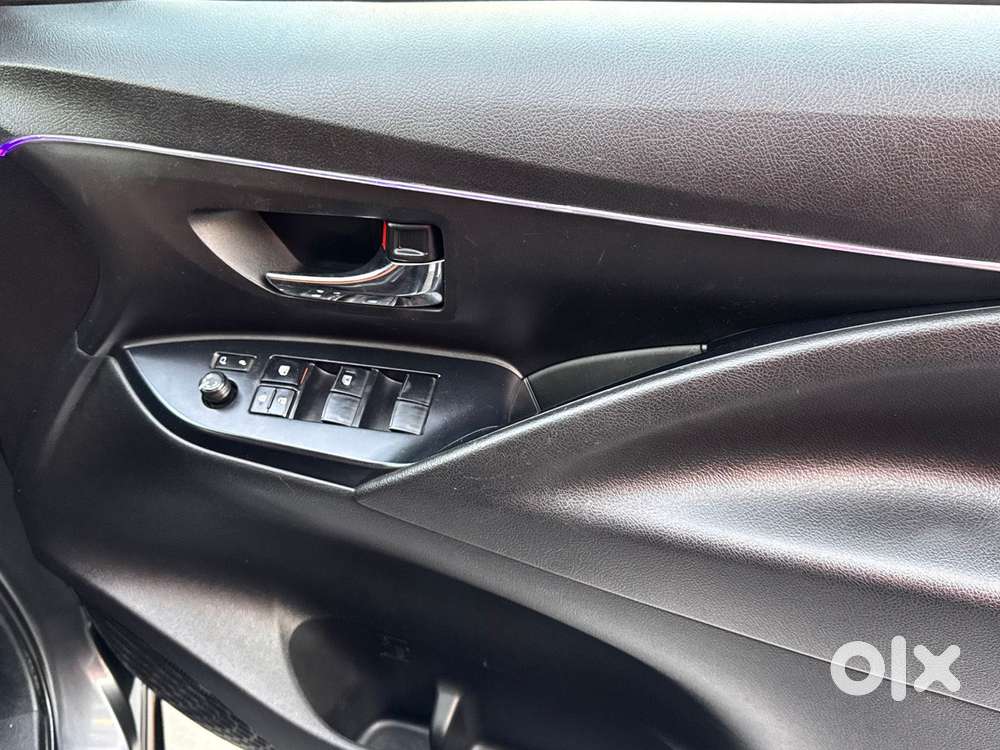 Toyota Innova Crysta 2.4 Gx Limited Edition 7 Str, 2020, Diesel