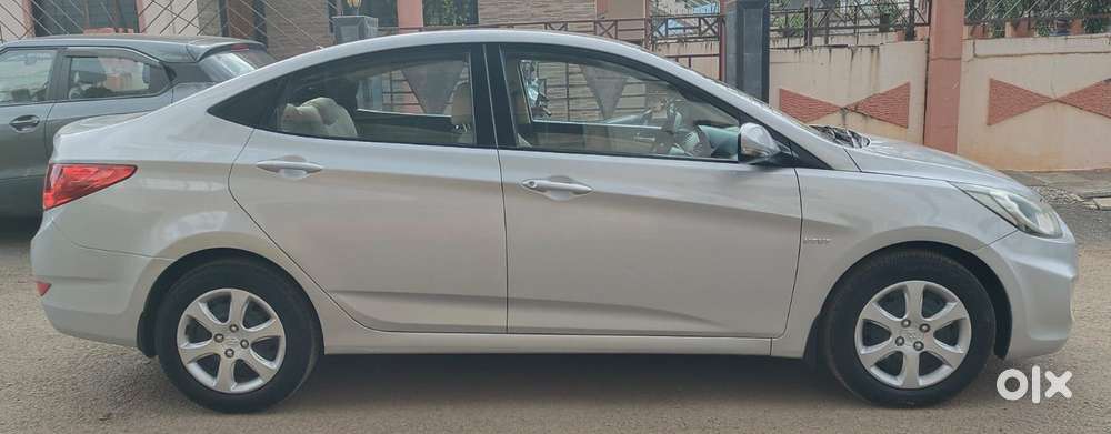 Hyundai Verna 1.6 Ex Vtvt, 2014, Petrol