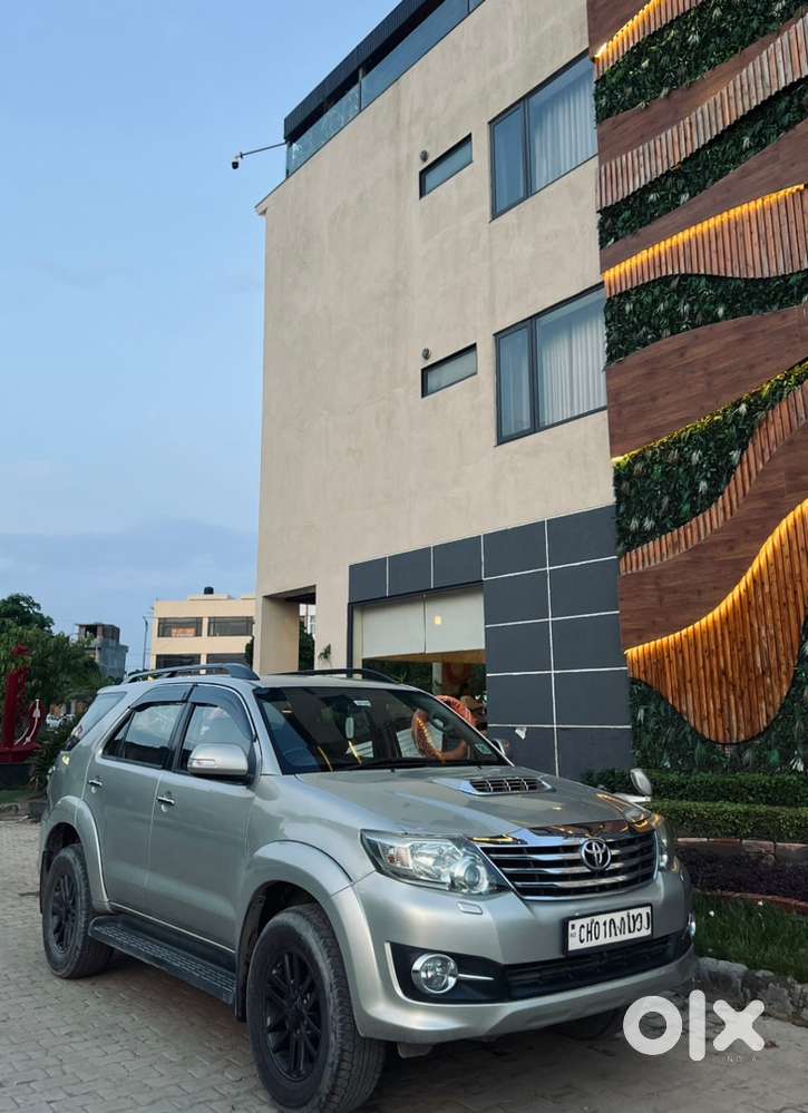 Toyota Fortuner Diesel 2012