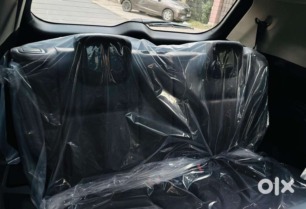 Toyota Innova Hycross 2.0 Zx Hybrid 7 Str, 2025, Electric