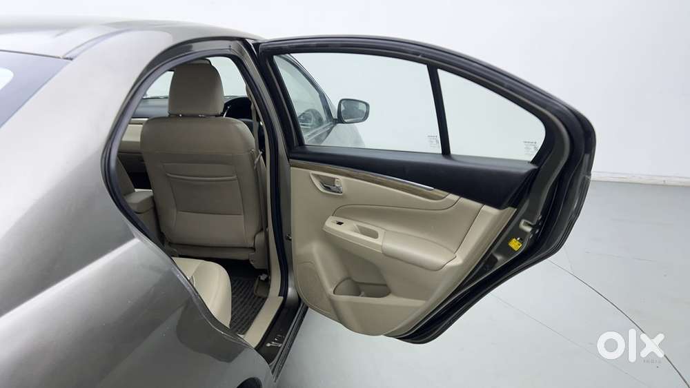 Maruti Suzuki Ciaz Smart Hybrid Alpha , 2019, Petrol