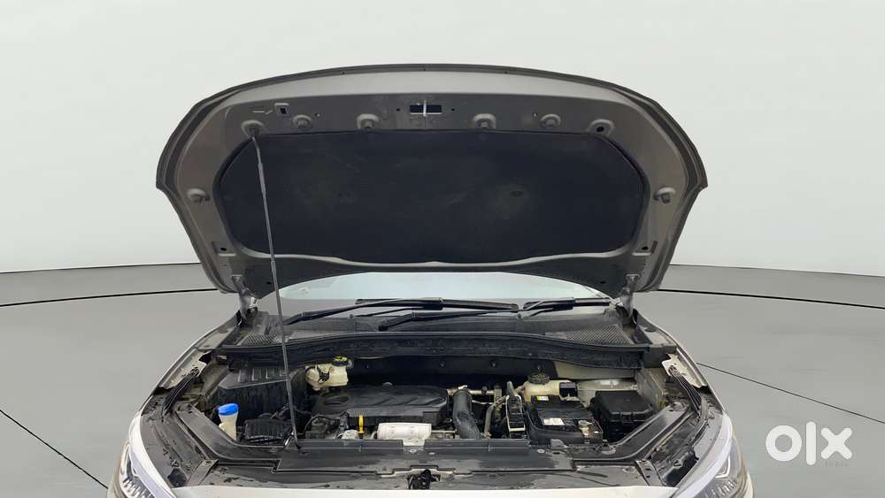 Mg Astor 1.3 Savvy Turbo At S Red, 2023, Petrol