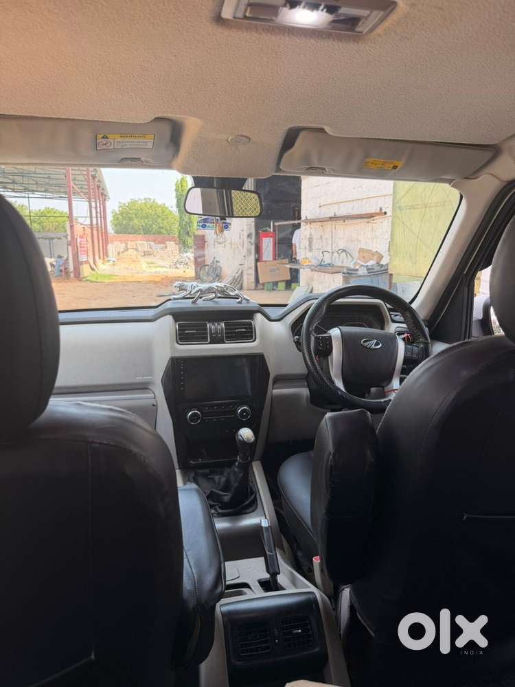 Mahindra Scorpio S10 2.2 Diesel 2017