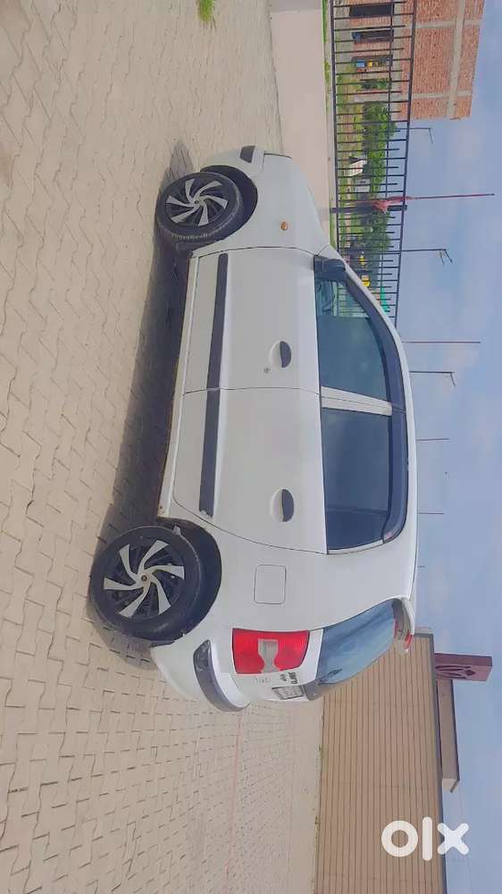 Hyundai Santro Xing 2013 Variant