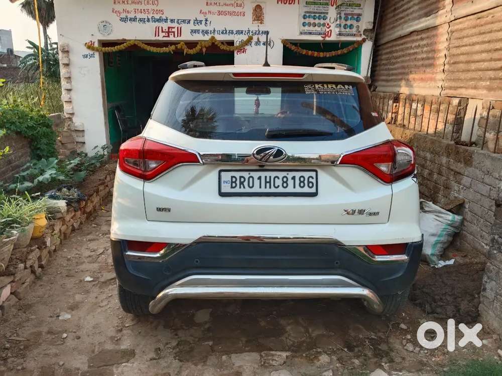 Mahindra Xuv300 2023 Petrol 17000 Km Driven