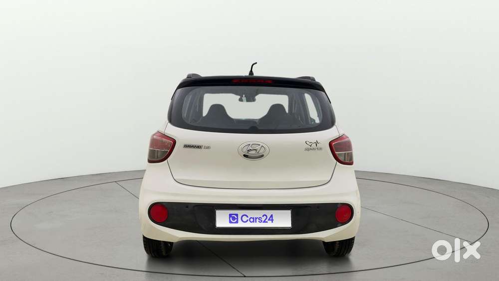 Hyundai Grand I10 1.2 Kappa Sportz Dual Tone, 2018, Petrol
