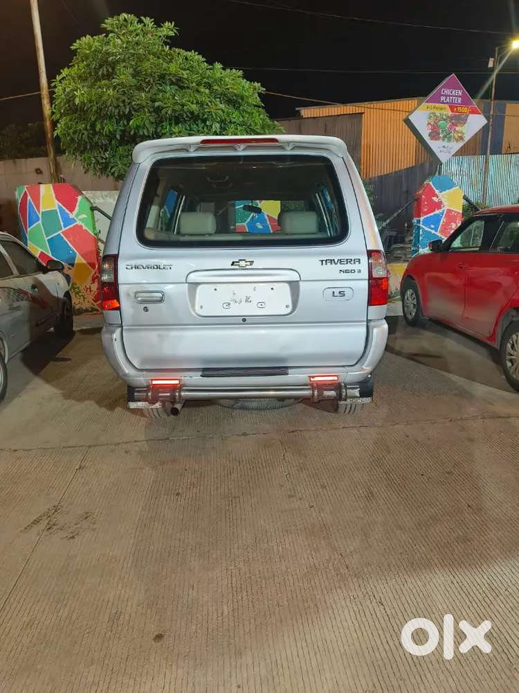 Chevrolet Tavera 2016 Diesel 100000 Km Driven