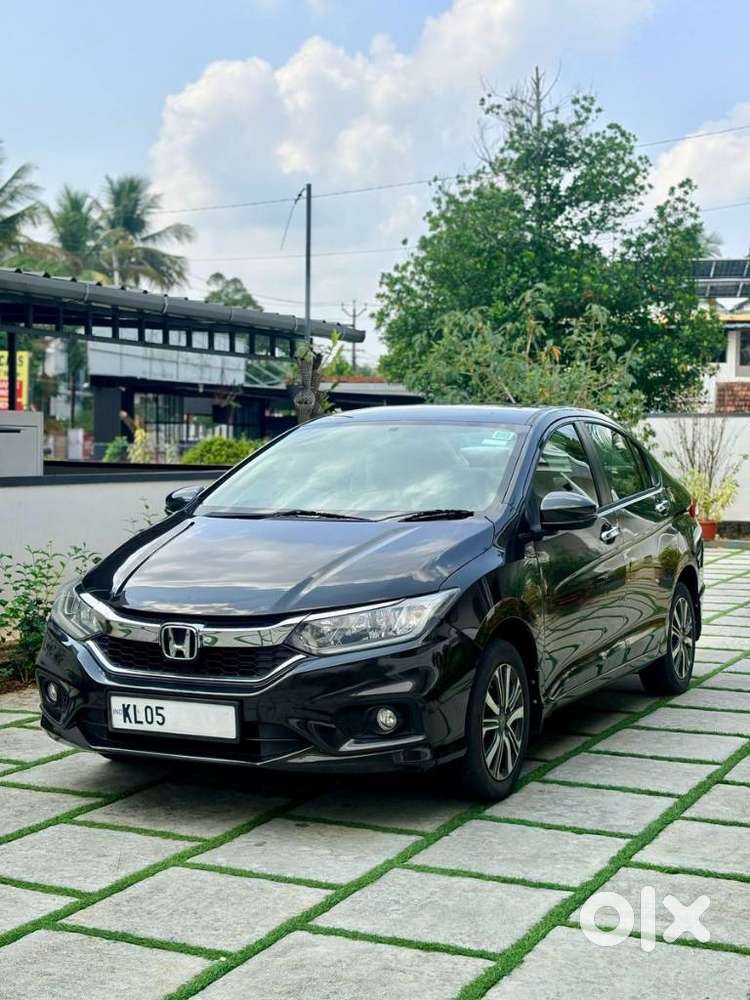 Honda City I-vtec V, 2018, Petrol