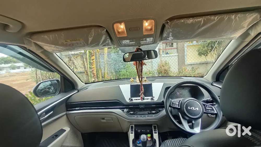 Kia Carens 2023 Diesel 57000 Km Driven