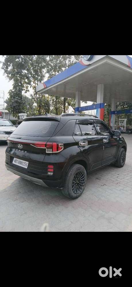 Hyundai Venue 1.2 S Plus, 2023, Petrol