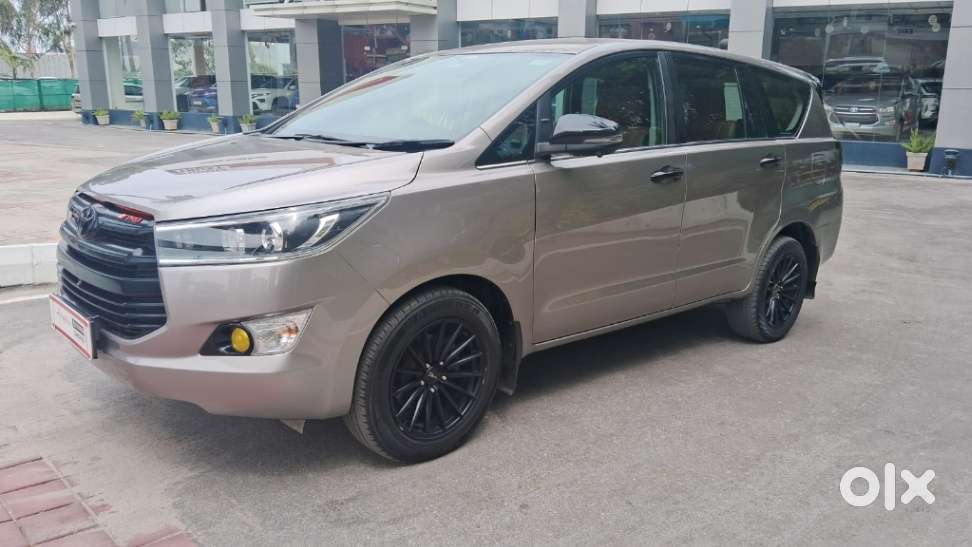 Toyota Innova Crysta 2.8z Automatic, 2018, Diesel