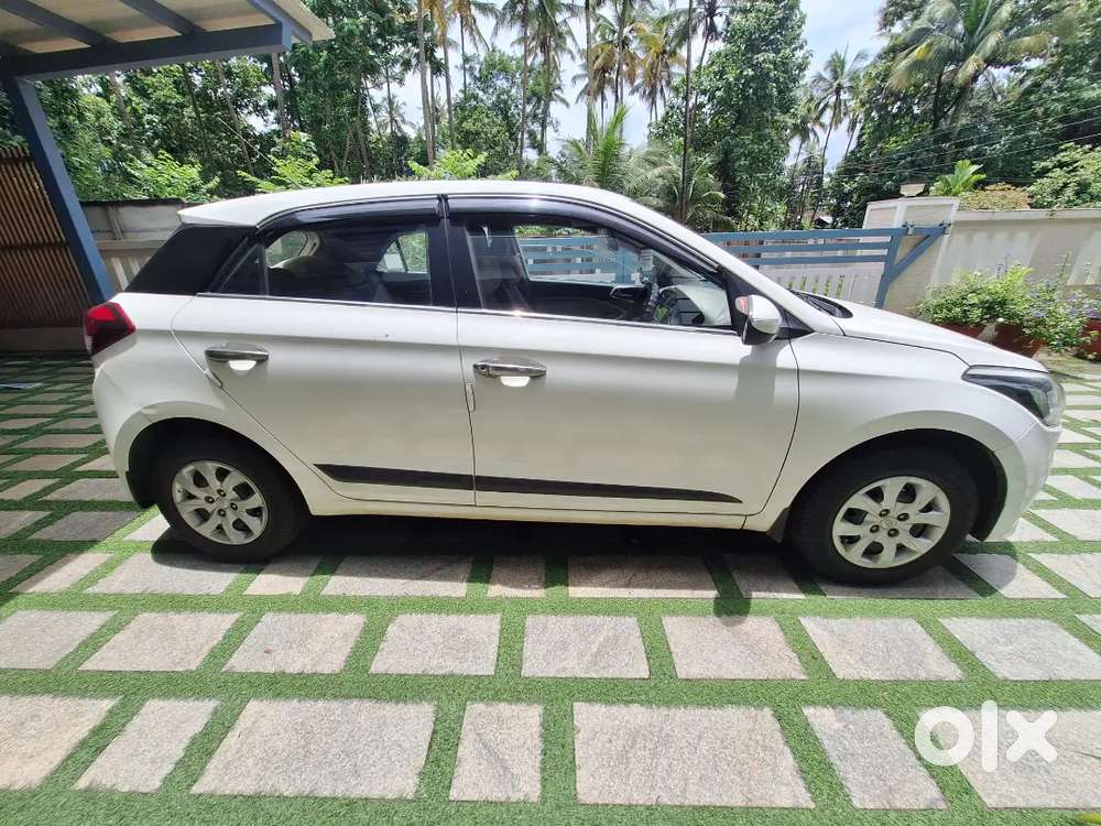 Hyundai I20 Spotz 2017 Car
