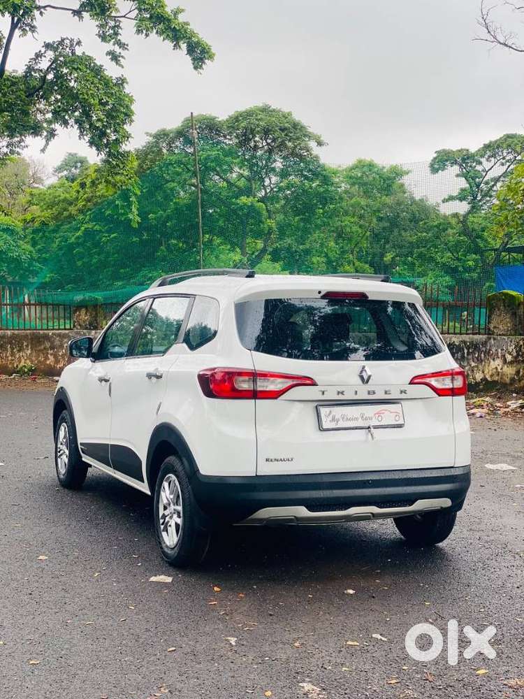 Renault Triber Rxt, 2022, Petrol