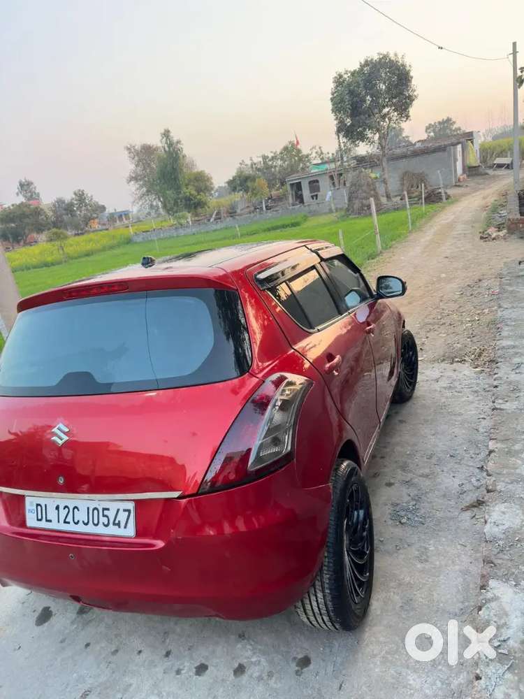 Maruti Suzuki Swift 2014 Cng & Hybrids 110000 Km Driven