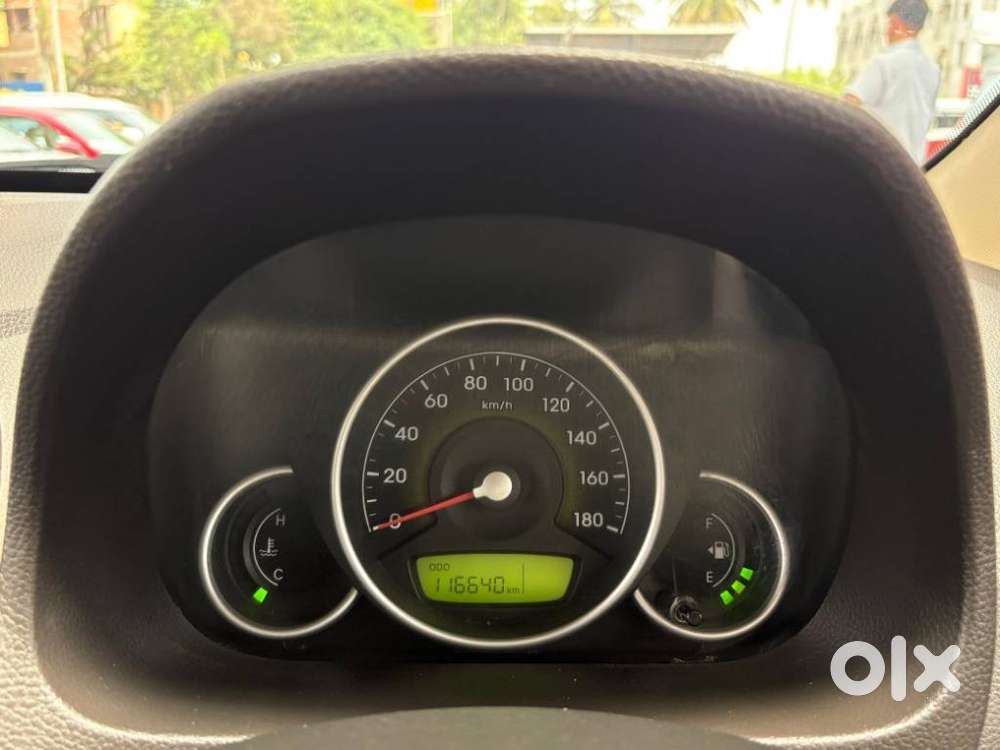 Hyundai Eon Magna +, 2015, Petrol