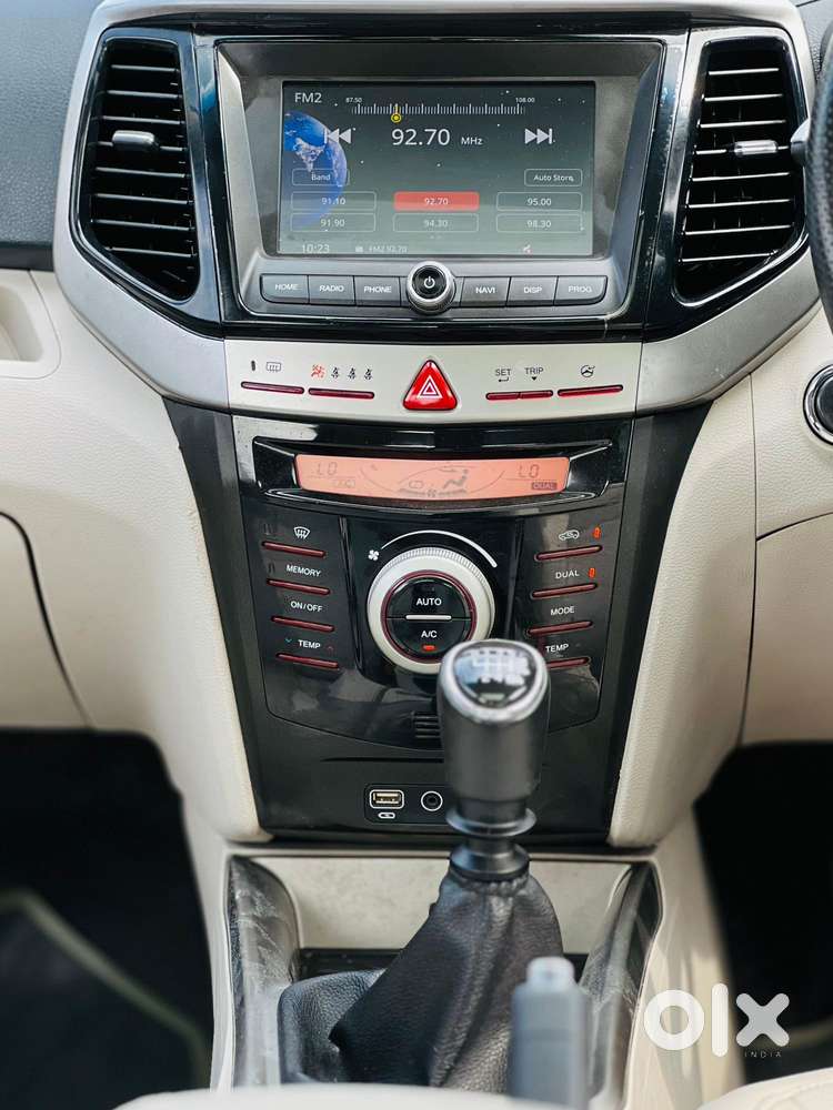 Mahindra Xuv300 W8 Option, 2021, Petrol