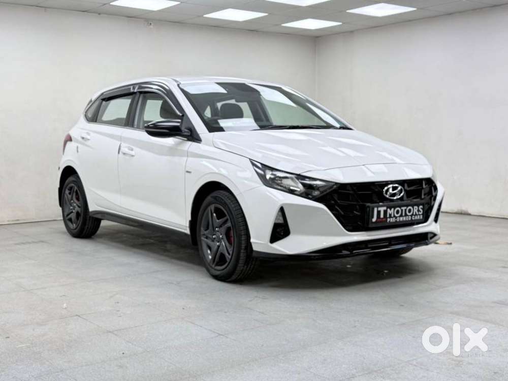Hyundai I20 Sportz 1.2 Ivt, 2023, Petrol