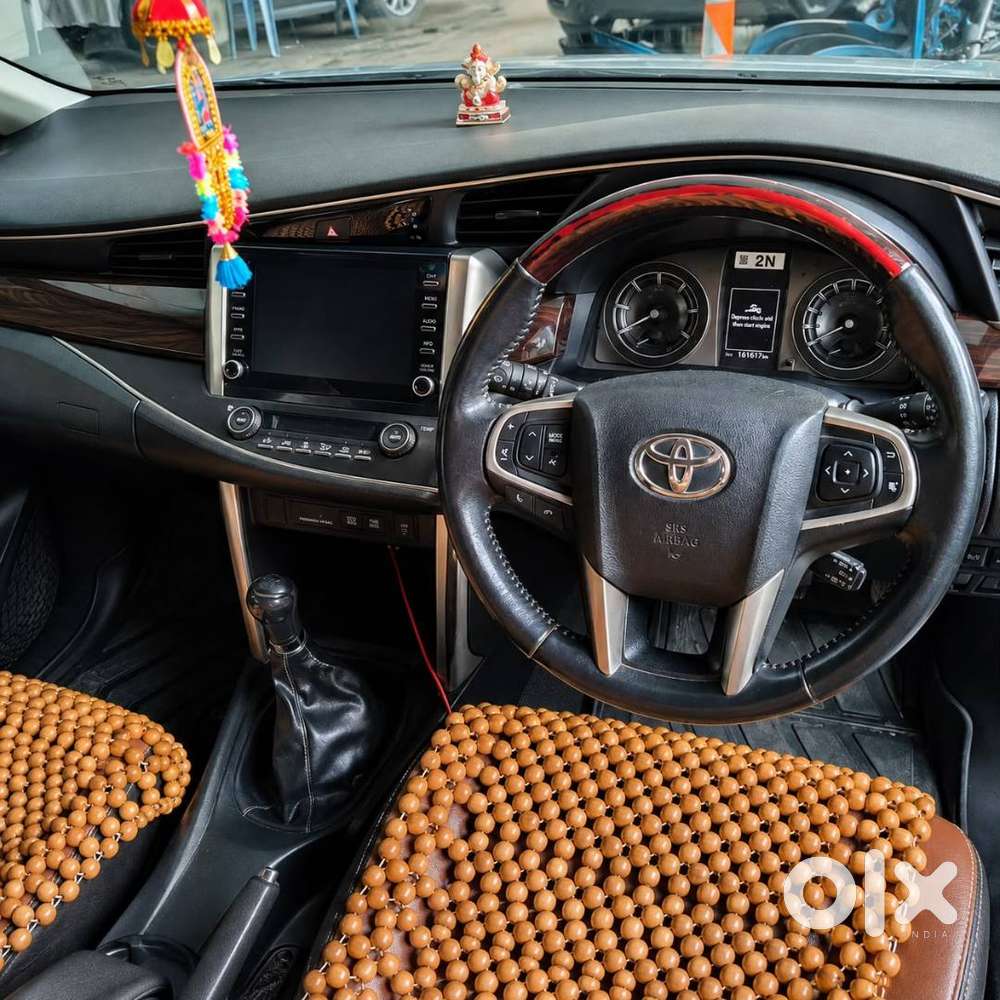 Toyota Innova Crysta 2.5 Z -2021 -diesel - Manual - 7 Seater -top Mod