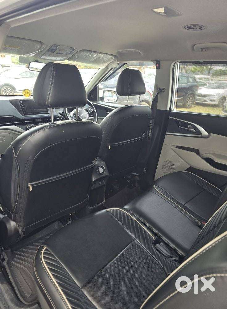 Kia Carens 1.5 Premium 7 Str, 2025, Diesel
