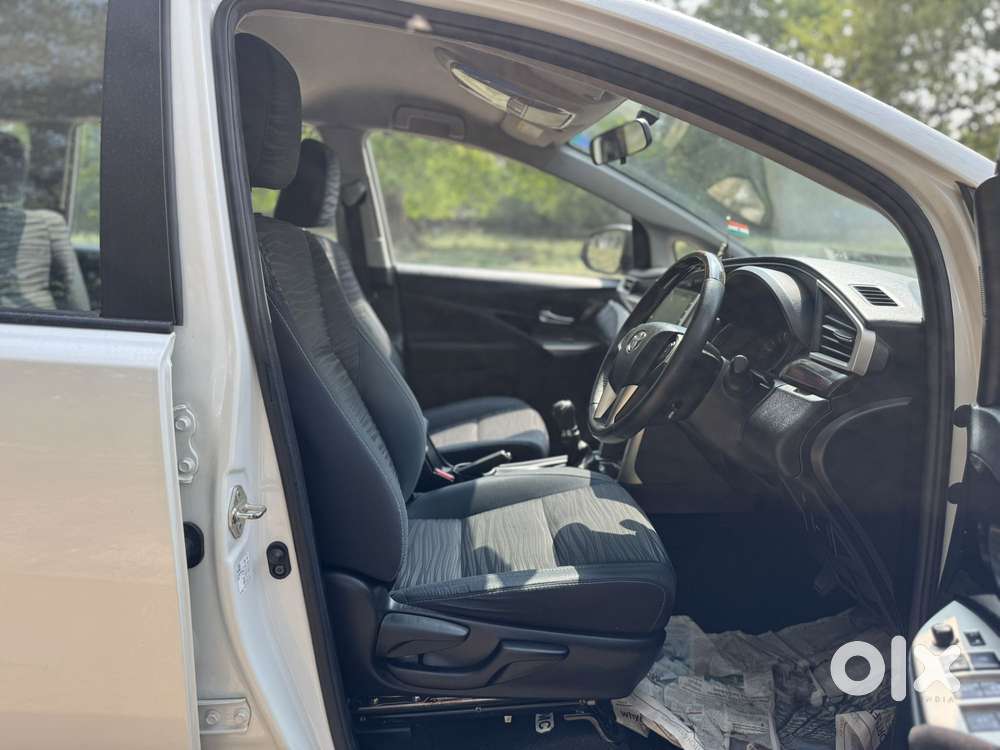 Toyota Innova Crysta [2020-ongoing] 2.7 Vx 7 Str, 2022, Petrol