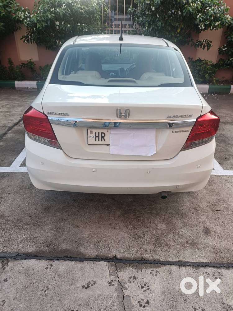 Well Maintained Amaze For Sale