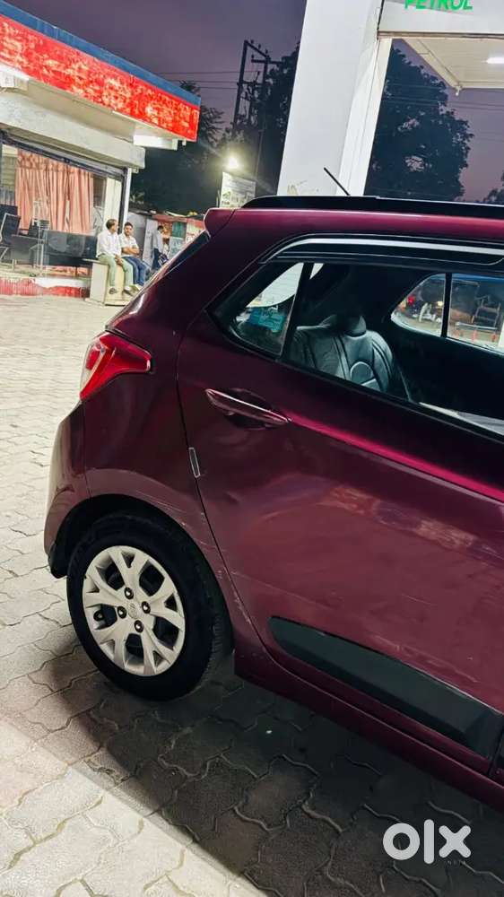 Hyundai Grand I10 2015 Diesel Well Maintained