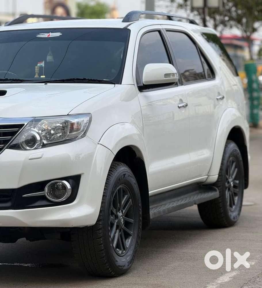 Toyota Fortuner 2011-2016 4x4 At, 2015, Diesel
