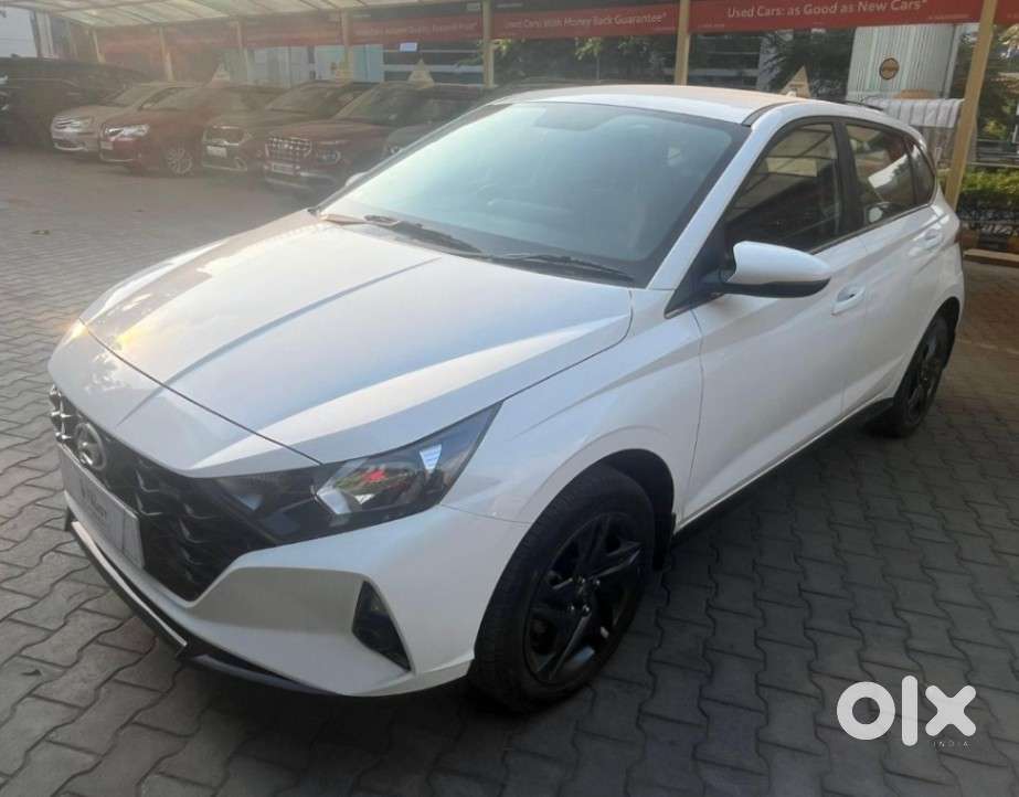 Hyundai I20 Sportz Plus Cvt, 2022, Petrol