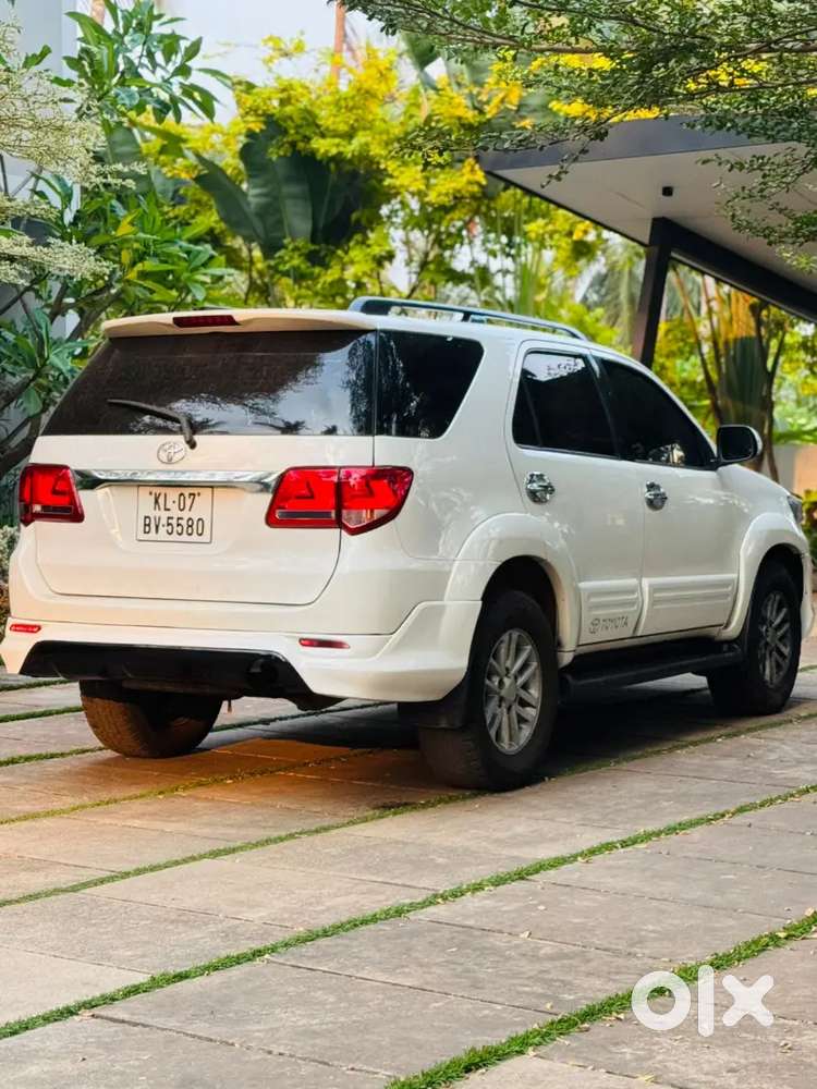 Toyota Fortuner 2012 Diesel