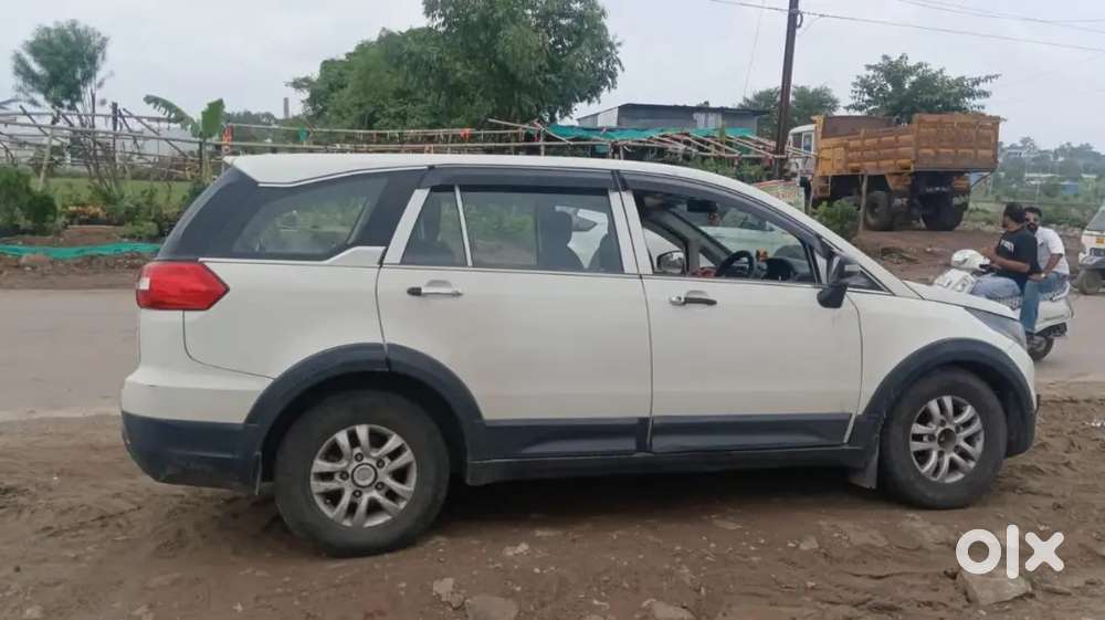Tata Hexa 2.2 Xe 2018