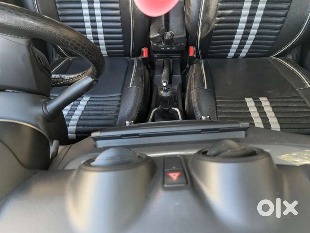 Maruti Suzuki Swift 2020 Petrol 25000 Km Driven