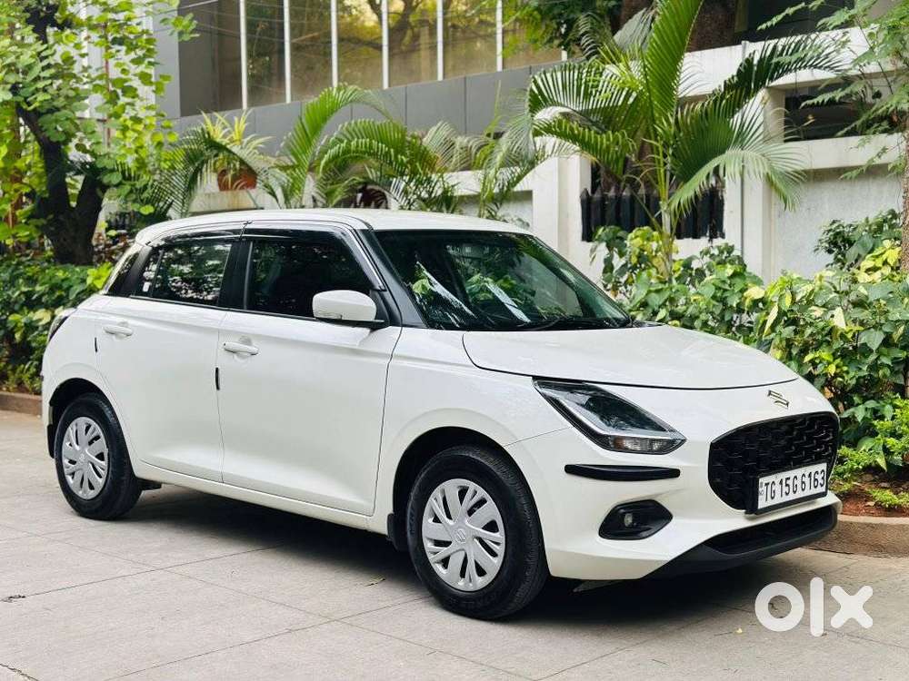 Maruti Suzuki Swift Vxi + Manual, 2025, Petrol
