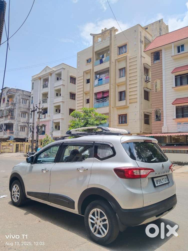 Renault Triber Rxt, 2021, Petrol