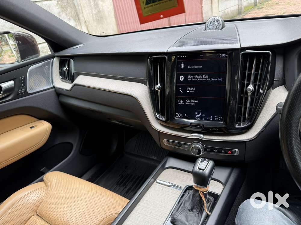 Volvo Xc60 Inscription D5, 2019, Diesel