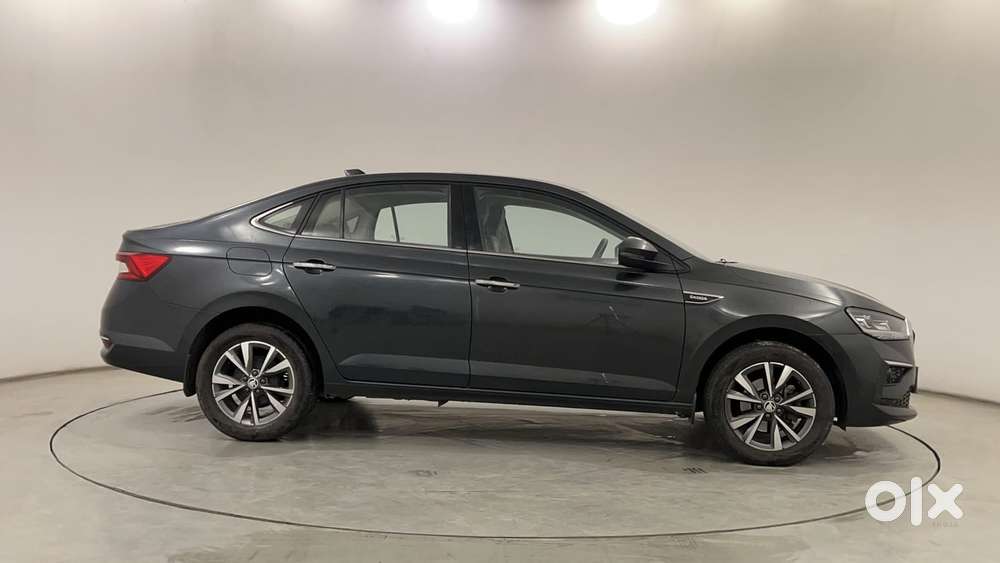 Skoda Slavia Style 1.0l Tsi At, 2022, Petrol