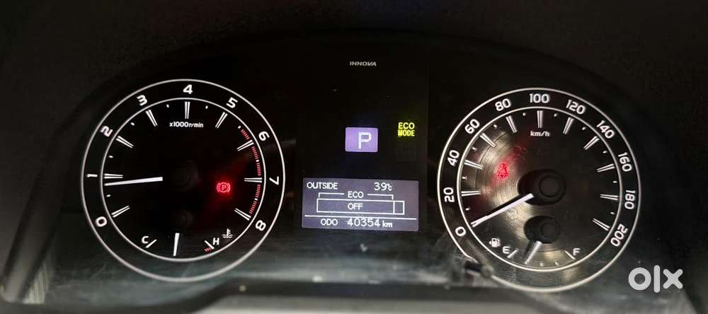 Toyota Innova Crysta G 8 Str, 2017, Petrol