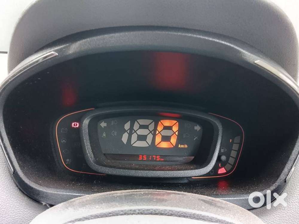 Renault Kwid 1.0 Rxt Edition, 2018, Petrol