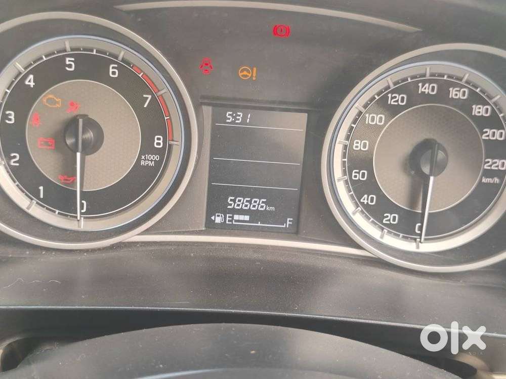 Maruti Suzuki Swift Dzire Vxi Optional, 2020, Petrol