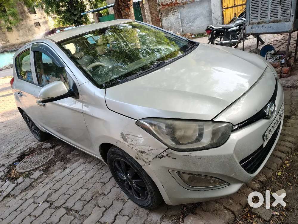Hyundai I20 Sportz 2012